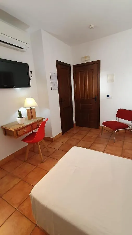 Guest house Hostal Real San Juan Del Puerto